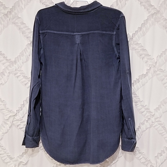 Rock & Republic Button Down Chambray Top Small - Picture 2 of 5